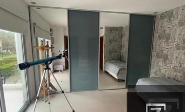 Casa en venta de 5 dormitorios c/ cochera en Saint Thomas