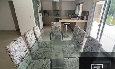 Casa en venta de 5 dormitorios c/ cochera en Saint Thomas