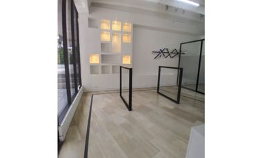 En alquiler local de 157 m2 en Avenida Samuel Lewis