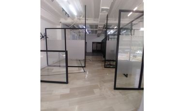 En alquiler local de 157 m2 en Avenida Samuel Lewis