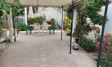 Local Comercial en Venta en Estación Metro Irarrázaval /José Domingo Cañas / Matta Oriente