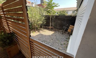 Casa en Arriendo en Sector Valenzuela Castillo con Antonio Varas