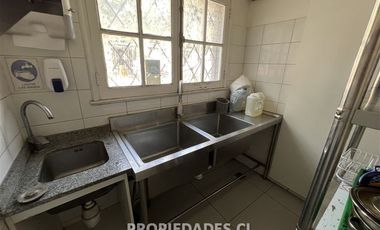 Casa en Arriendo en Sector Valenzuela Castillo con Antonio Varas