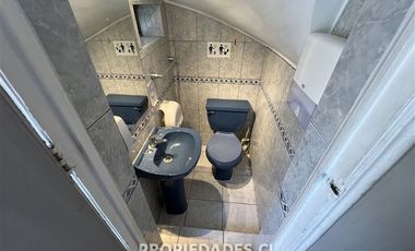 Casa en Arriendo en Sector Valenzuela Castillo con Antonio Varas