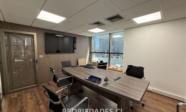 Oficina en Venta en Av. Apoquindo / Coronel Pereira / Escuela Militar