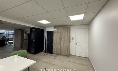 Oficina en Venta en Av. Apoquindo / Coronel Pereira / Escuela Militar