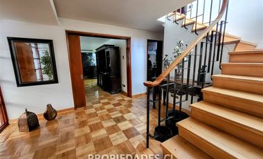 Casa en Venta en POCURO / RICARDO LYON