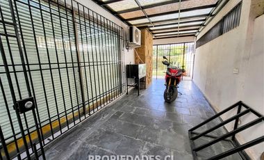 Casa en Venta en POCURO / RICARDO LYON