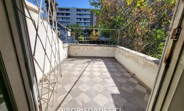 Casa en Arriendo en ELIODORO YAÑEZ / LOS LEONES / SUECIA