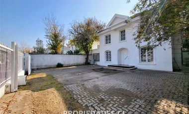 Casa en Arriendo en ELIODORO YAÑEZ / LOS LEONES / SUECIA