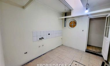 Casa en Arriendo en ELIODORO YAÑEZ / LOS LEONES / SUECIA