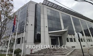 Oficina en Arriendo en Av. Santa María / Calle del Arzobispo