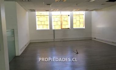 Oficina en Arriendo en Av. Santa María / Calle del Arzobispo