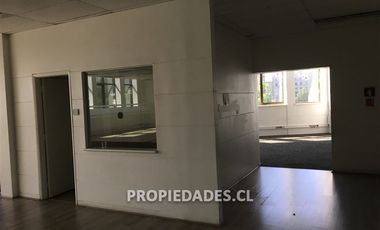 Oficina en Arriendo en Av. Santa María / Calle del Arzobispo