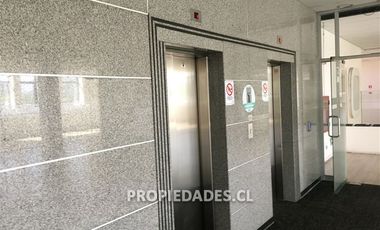 Oficina en Arriendo en Av. Santa María / Calle del Arzobispo