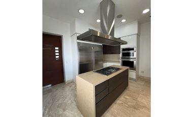 Casas en Altos de Golf | Altos del golf, barriada cerrada, casa