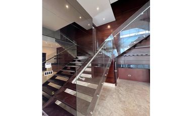 Casas en Altos de Golf | Altos del golf, barriada cerrada, casa