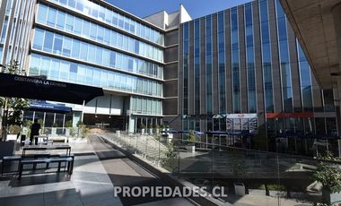 Oficina en Arriendo en Raúl Labbé / Puente Nuevo