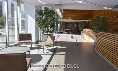 Oficina en Arriendo en Raúl Labbé / Puente Nuevo