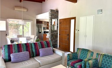 CASA ESPARTILLO , ZONA ALAMOS CON PISCINA CLIMATIZADA