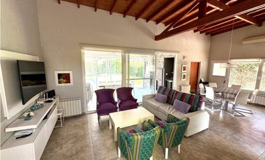 CASA ESPARTILLO , ZONA ALAMOS CON PISCINA CLIMATIZADA
