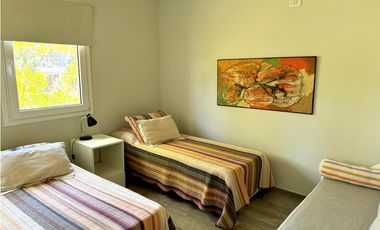 CASA ESPARTILLO , ZONA ALAMOS CON PISCINA CLIMATIZADA
