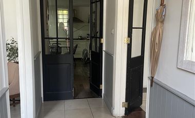 Casa en Arriendo en Cuevas/Metro Ñuble