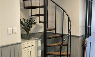 Casa en Arriendo en Cuevas/Metro Ñuble