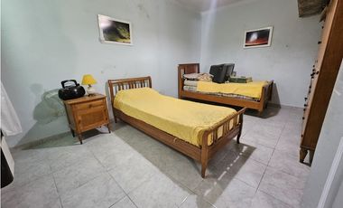 VENTA  oportunidad ph 4 ambientes patio impecable A 2 CUADRAS FERROAUT