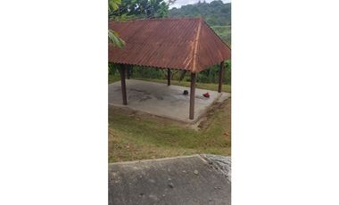 VENTA CASA LAS CUMBRES