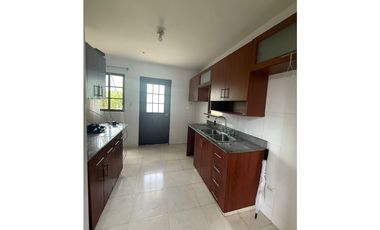 VENTA CASA LAS CUMBRES