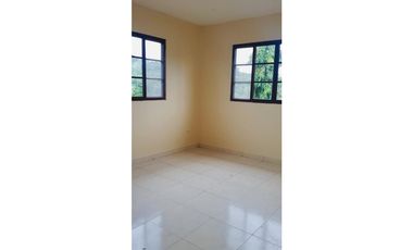 VENTA CASA LAS CUMBRES