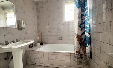 Casa en Arriendo en Pérez Valenzuela / Manuel Montt