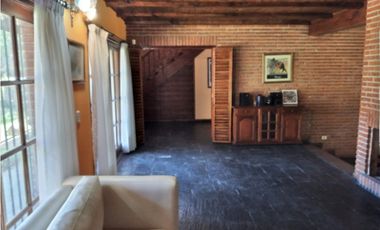 PINAMAR  CASA EOLO - CHALET TRADICIONAL