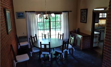 PINAMAR  CASA EOLO - CHALET TRADICIONAL