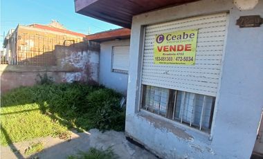 VENTA CHALET  4 AMB. CON DTO 3 AMB AL FONDO  GASCON 7230 APTO CREDITO