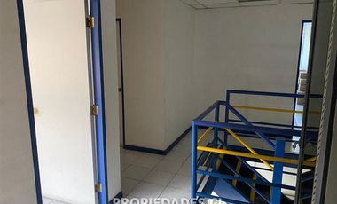 Local Comercial en Arriendo en Vicuña Mackenna / Rojas Magallanes