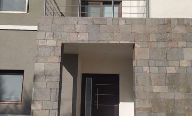 Casa en venta en Principado Canning