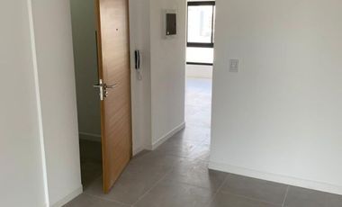 Departamento en alquiler de 2 ambientes  en Banfield