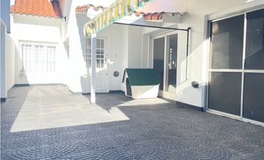 VENTA CHALET PH AL FRENTE CON GARAGE IMPECABLE ZONA DON BOSCO