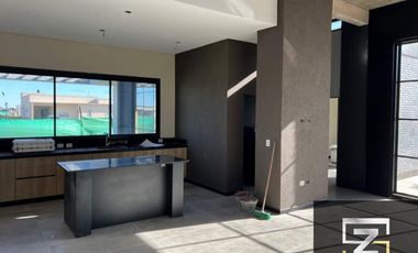 Casa en venta a estrenar  San Felipe Canning