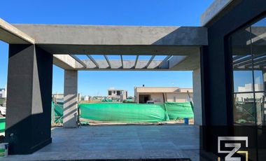 Casa en venta a estrenar  San Felipe Canning