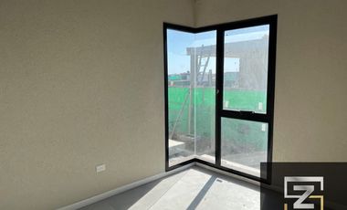 Casa en venta Barrio Privado  San Felipe Canning