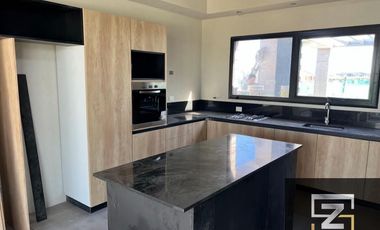 Casa en venta Barrio Privado  San Felipe Canning