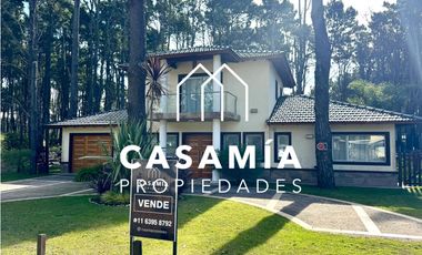 PINAMAR - CASA LOS NIETOS   - MODERNA  Y FUNCIONAL