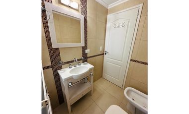 PINAMAR - CASA LOS NIETOS   - MODERNA  Y FUNCIONAL