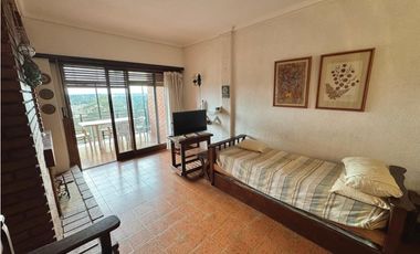 PINAMAR - EDIFICIO SAN SEBASTIAN - Departamento 3 amb con cochera