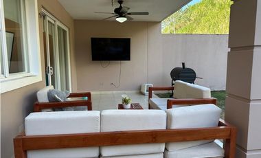 ALQUILER CASA BRISAS DEL GOLF CON LINEA BLANCA