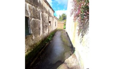 Venta de terreno 8,66 x 34 Don Bosco al 2838