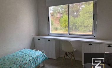 Casa en venta de 5 dormitorios c/ cochera en Costa Esmeralda Deportiva